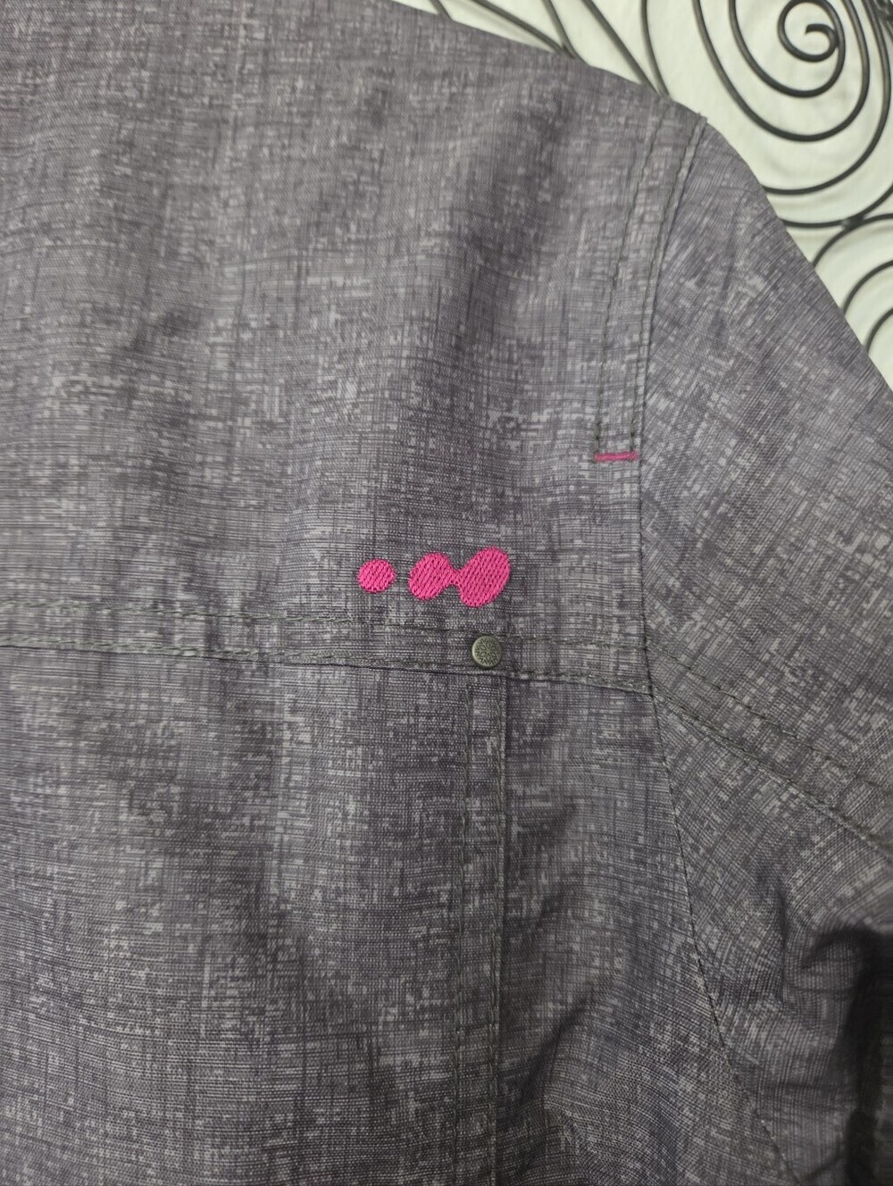 Wed’ze Midslide Women’s Ski Snowboard Jacket Gray Pink EU 40 US Small - Picture 13 of 15
